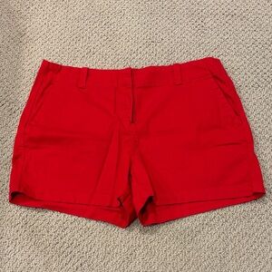 Vineyard Vines Women’s Red Shorts 14